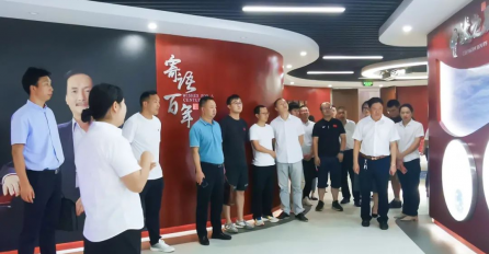 嘉興市人社局副局長杭曄?一行調(diào)研中達建設項目